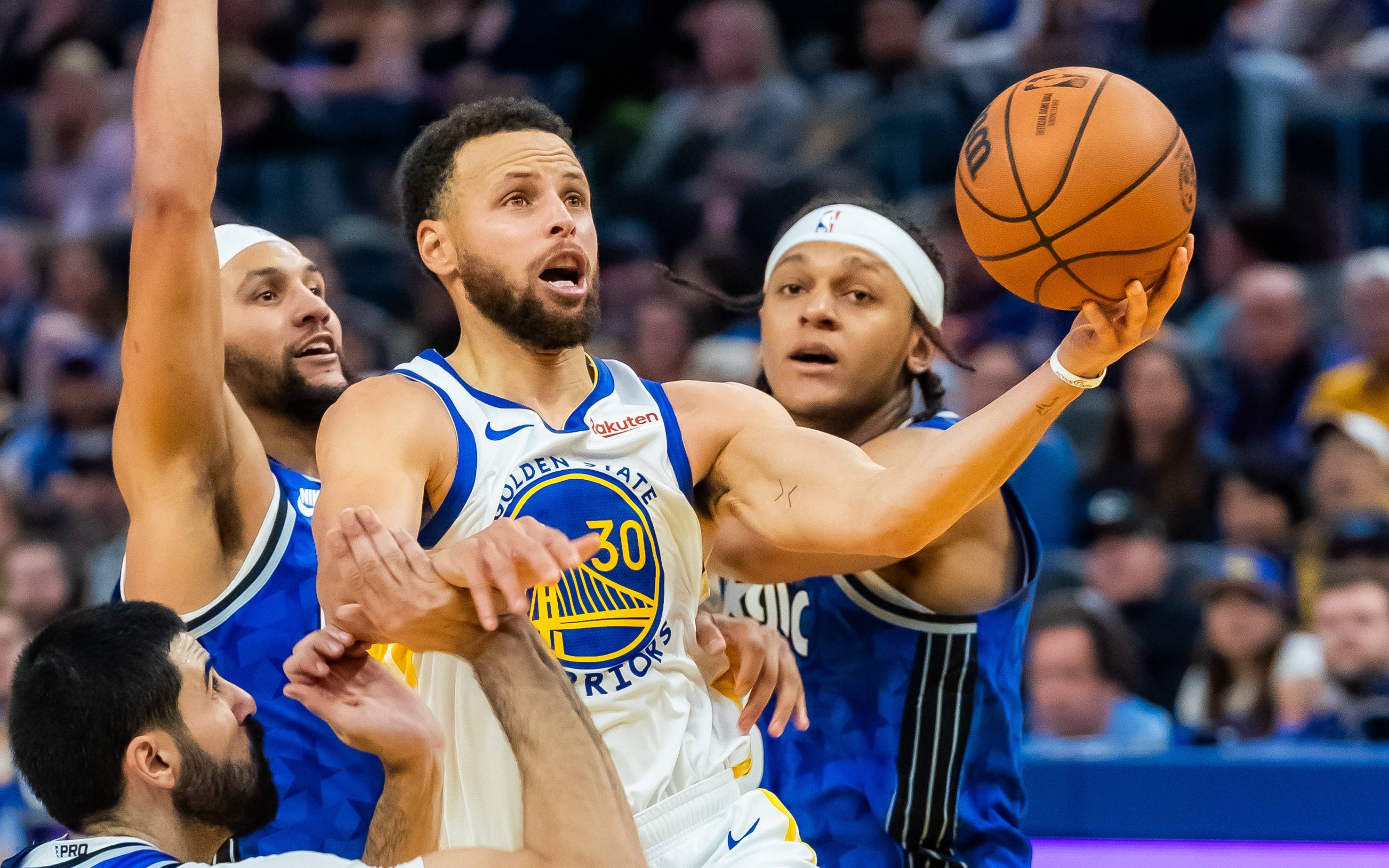 足球场上 足球场上