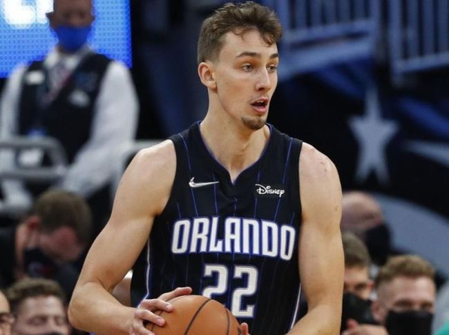 以出色的得 以出色的得