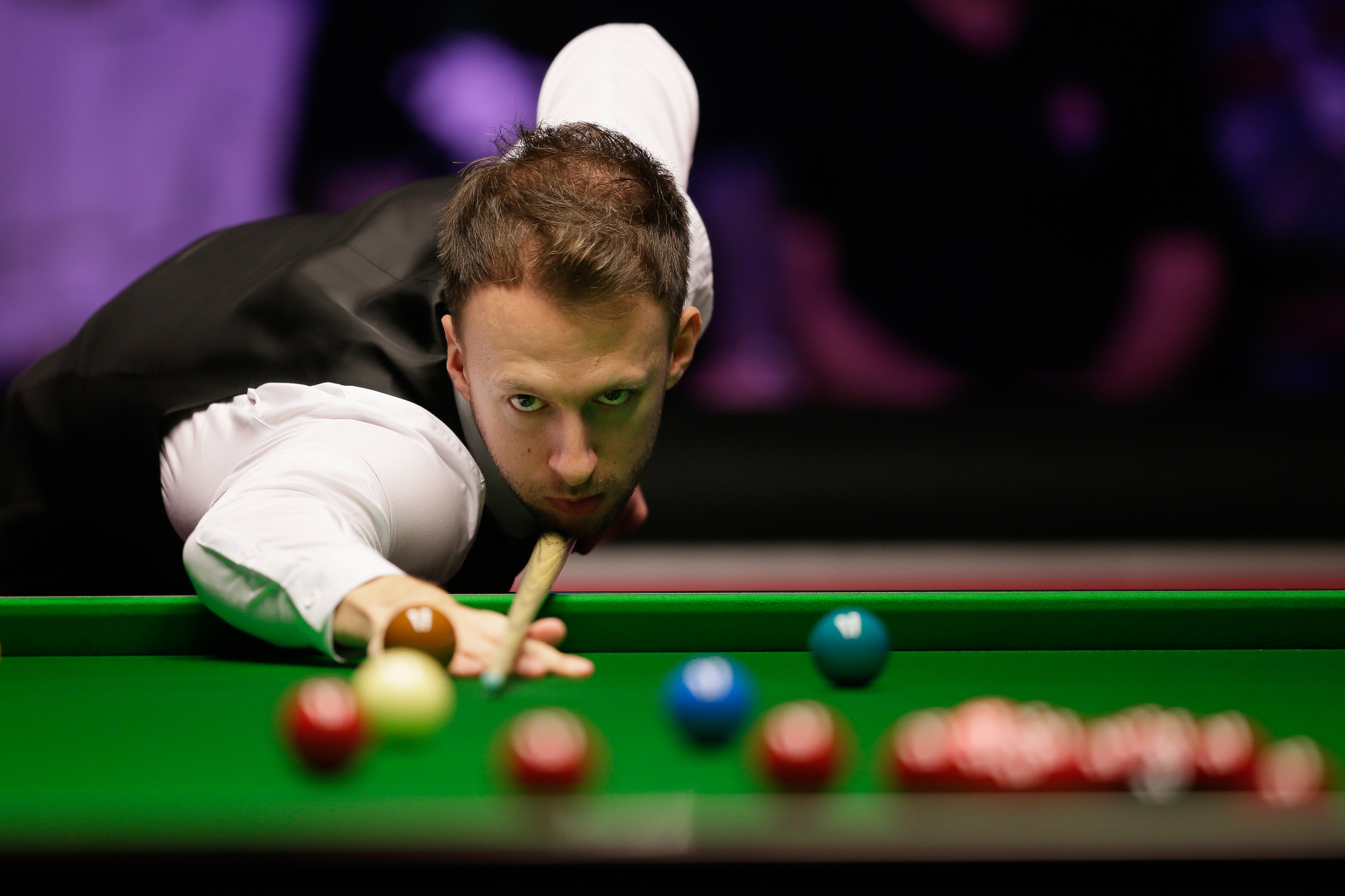 湖人客场惜 湖人客场惜